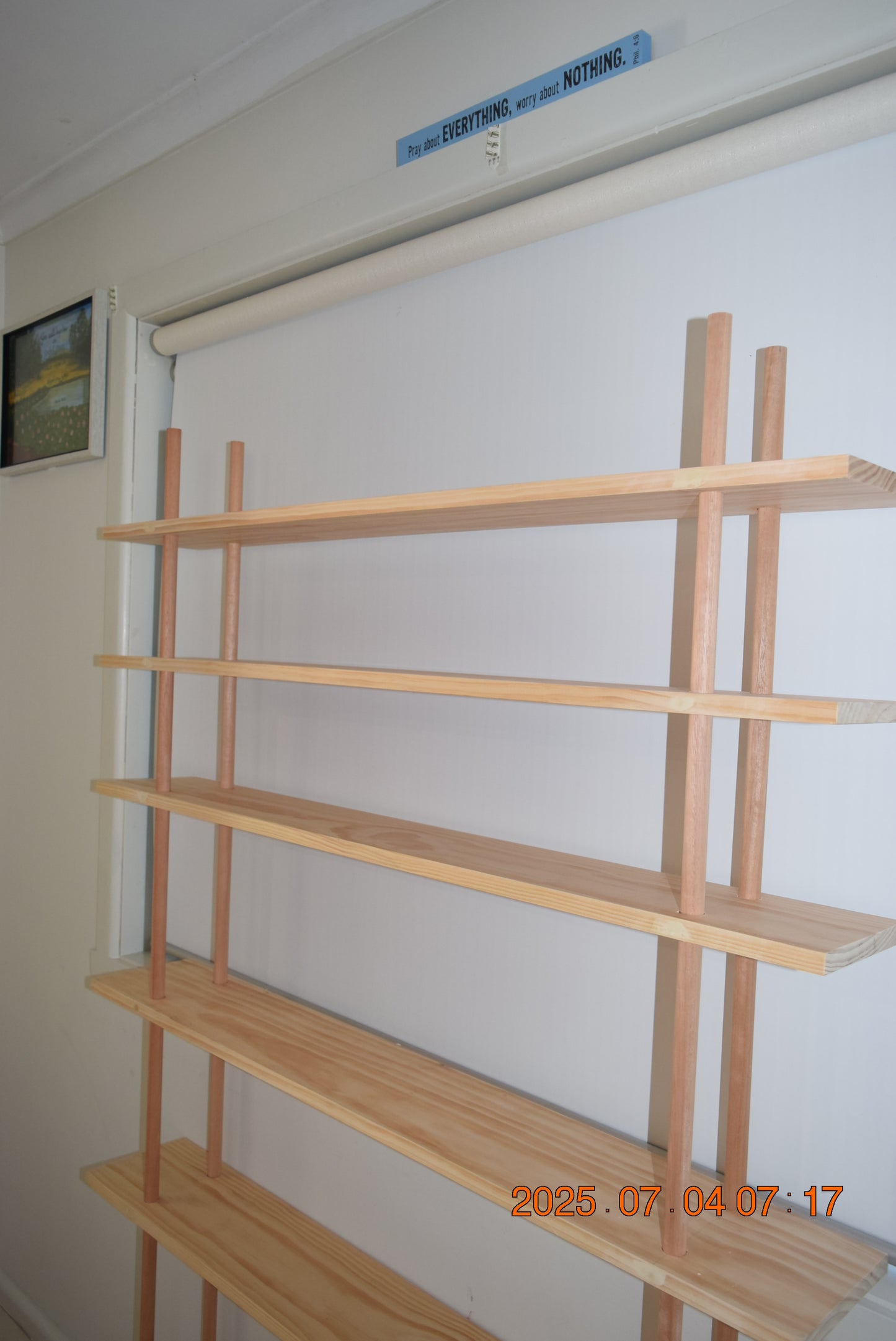 Wooden Ladder Shelf (PINE1206)
