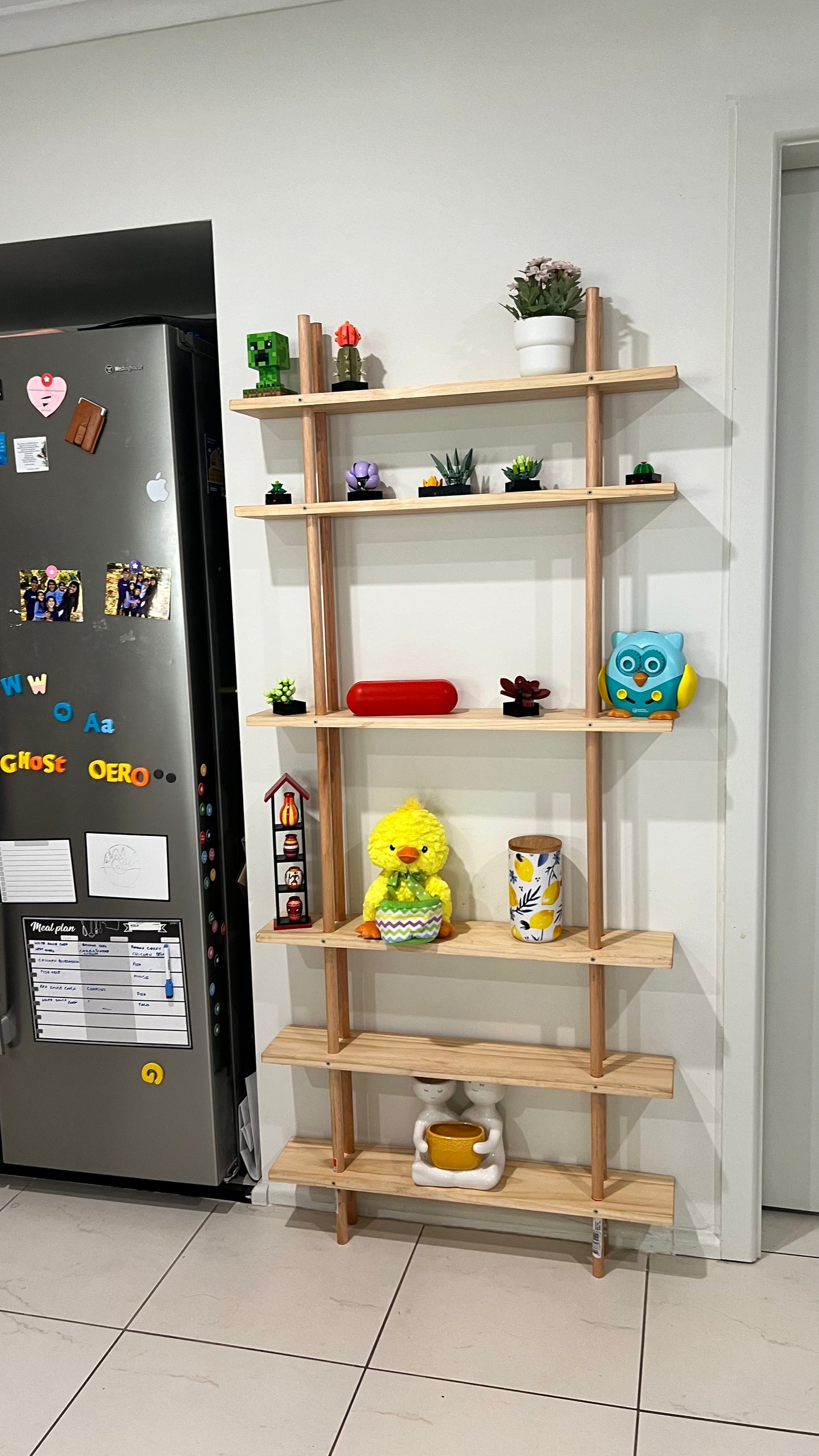 Light Brown Wall Shelf (PINE706)