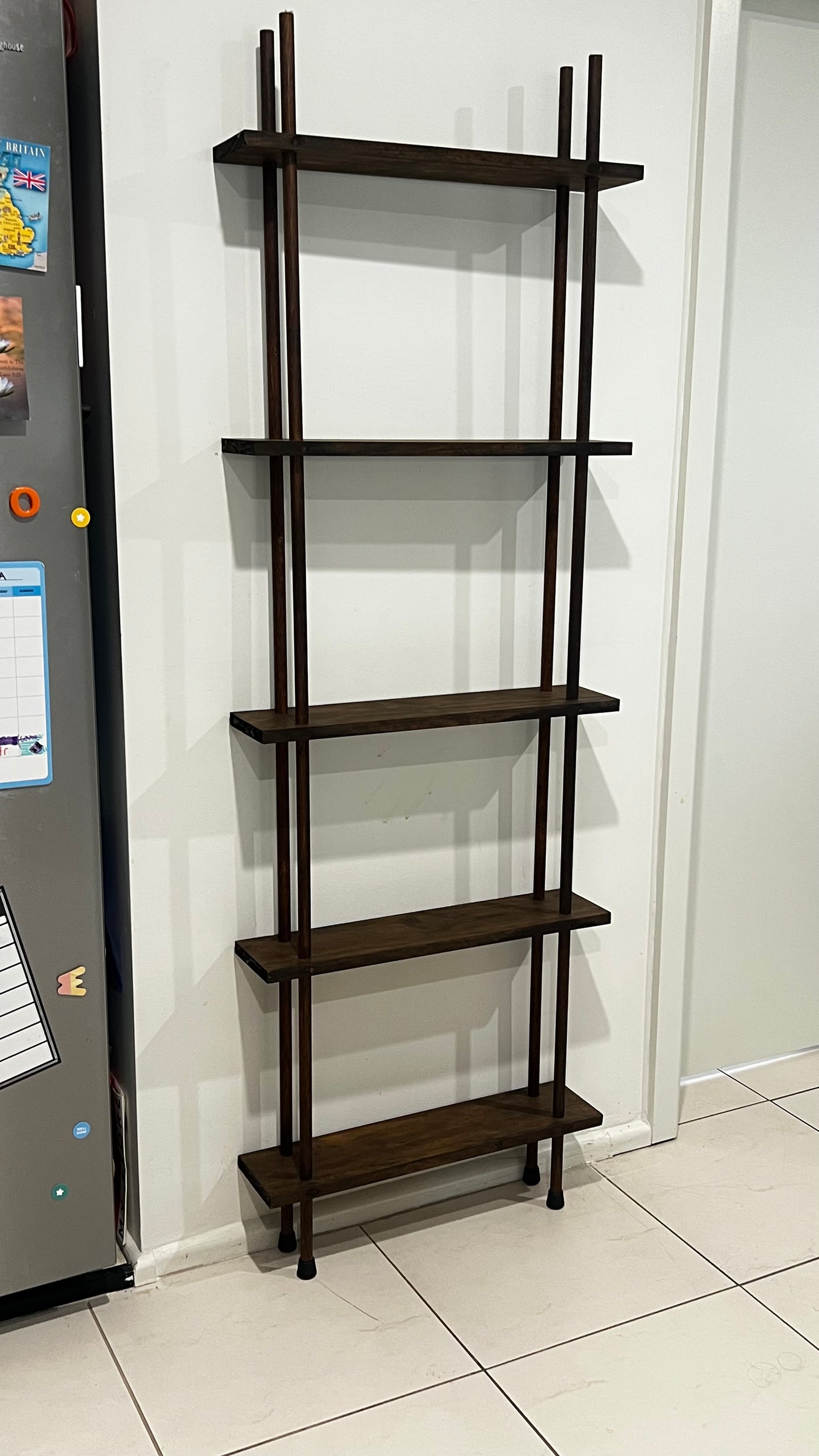 Wooden Ladder Shelf (ELM605)